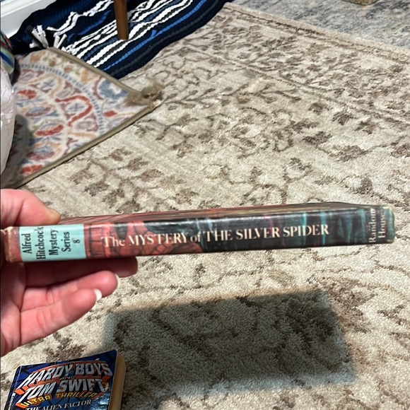 Hardy Boys and Alfred Hitchcock Mystery Book Set - Picture 17 of 17